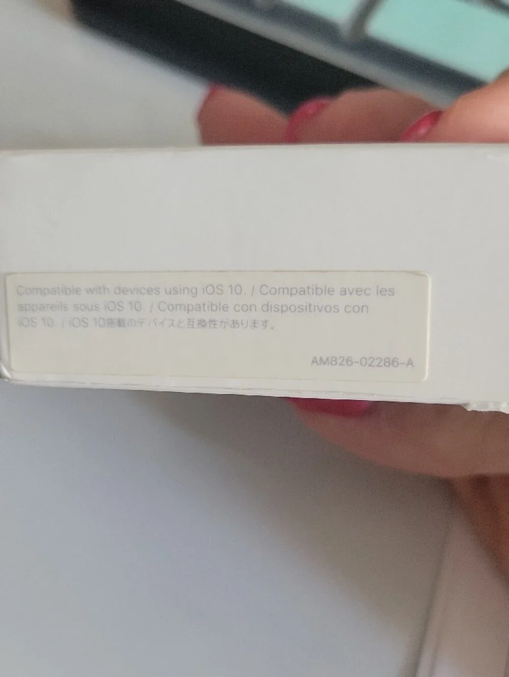 Apple EarPods with Lightning Connector - White